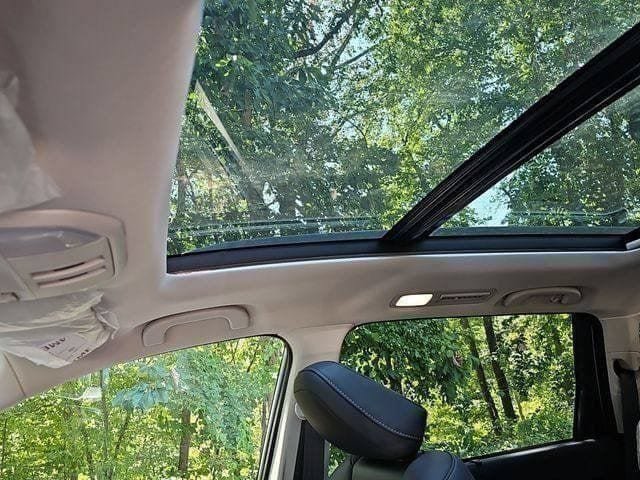 New 2027 Subaru Ascent Limited AWD/4WD image 14