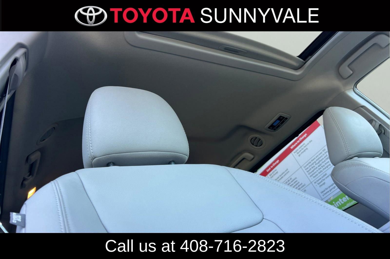 Used 2017 Toyota Sienna XLE w/ XLE Navigation Package FWD image 22