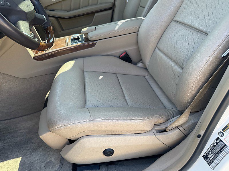 Used 2013 Mercedes-Benz E 350 BlueTEC Sedan w/ Premium 1 Pkg image 23