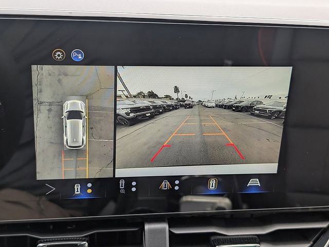 New 2026 Chevrolet Equinox RS w/ Safety and Technology Package FWD image 23