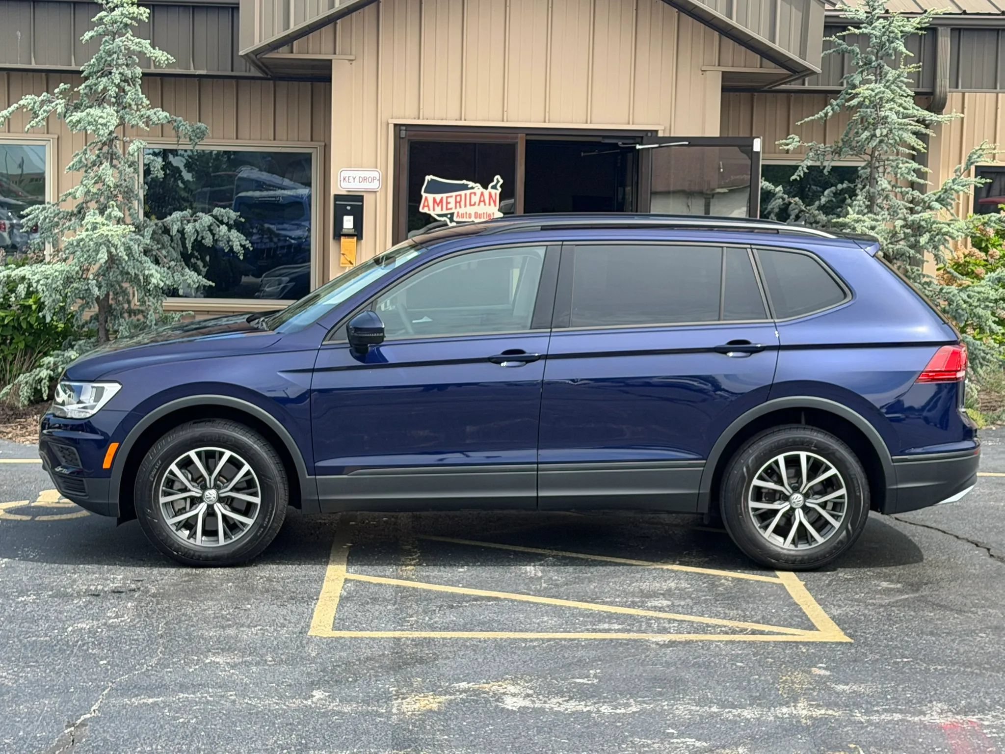 Used 2021 Volkswagen Tiguan S AWD/4WD image 7