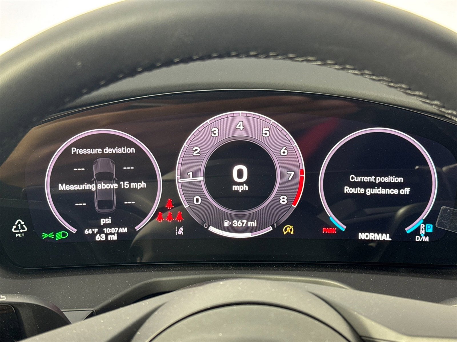 Certified 2025 Porsche Panamera image 30