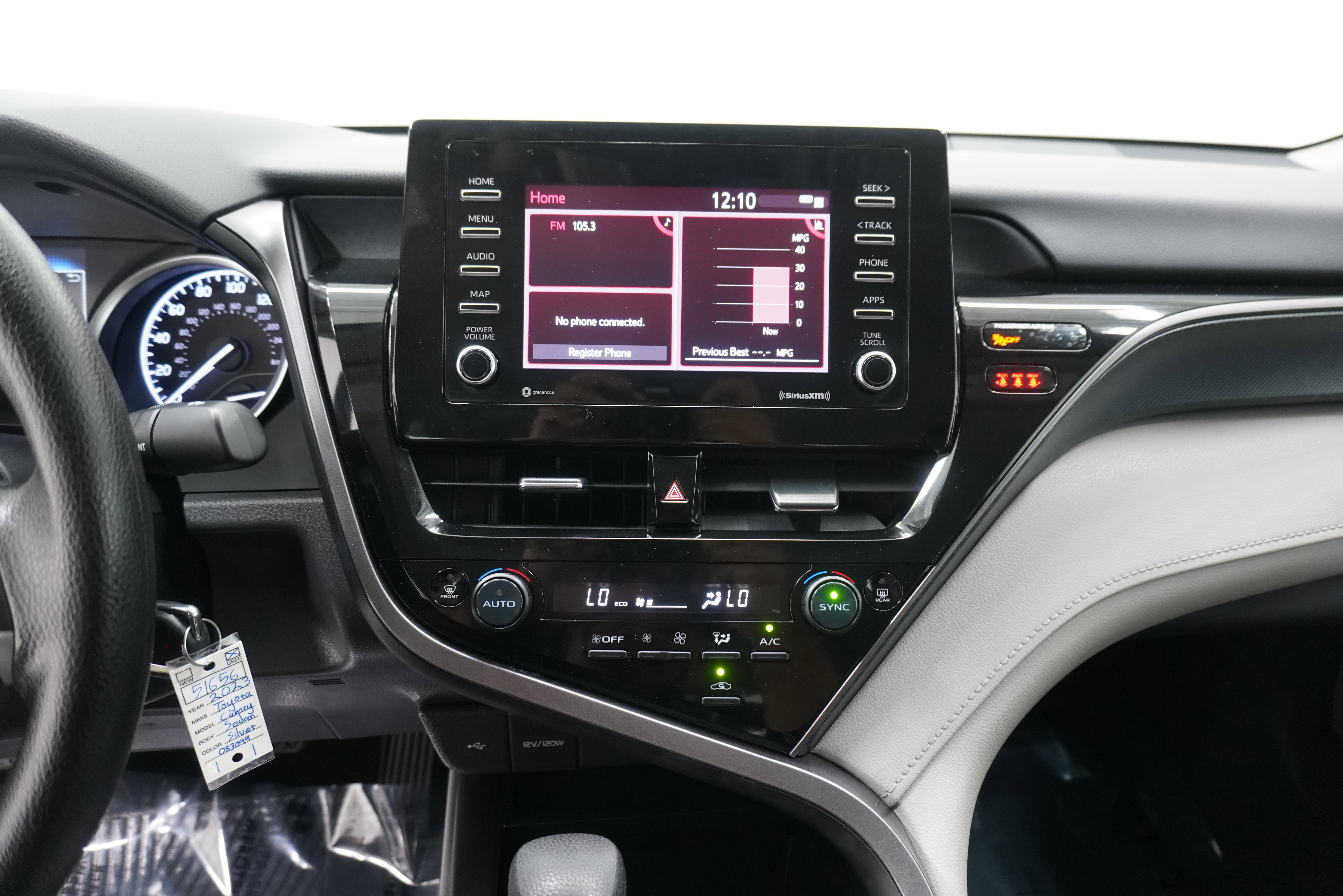 Used 2023 Toyota Camry LE FWD image 18