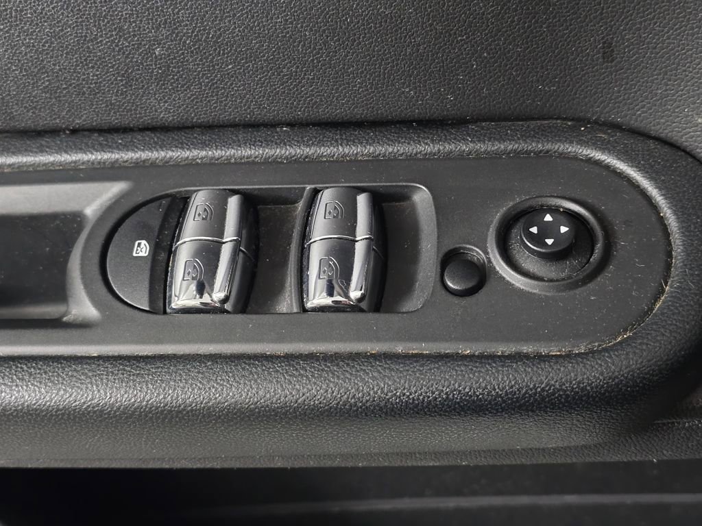 Used 2019 MINI Cooper Countryman image 12