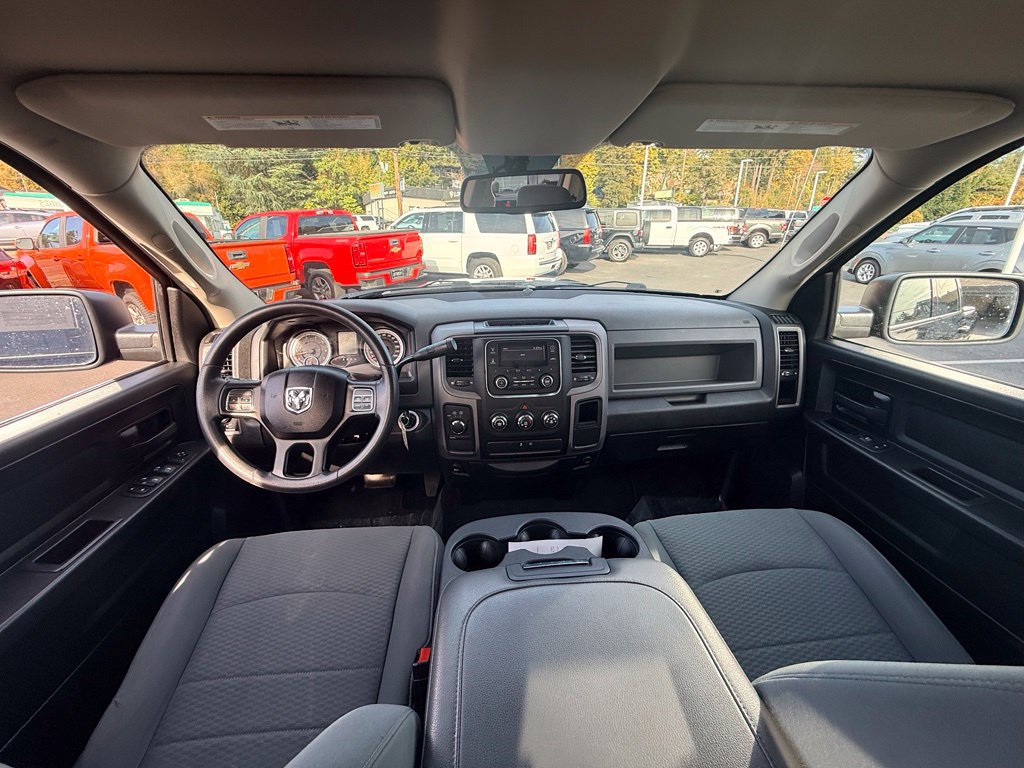 Used 2019 RAM 1500 ST w/ SXT Appearance Group AWD/4WD image 15