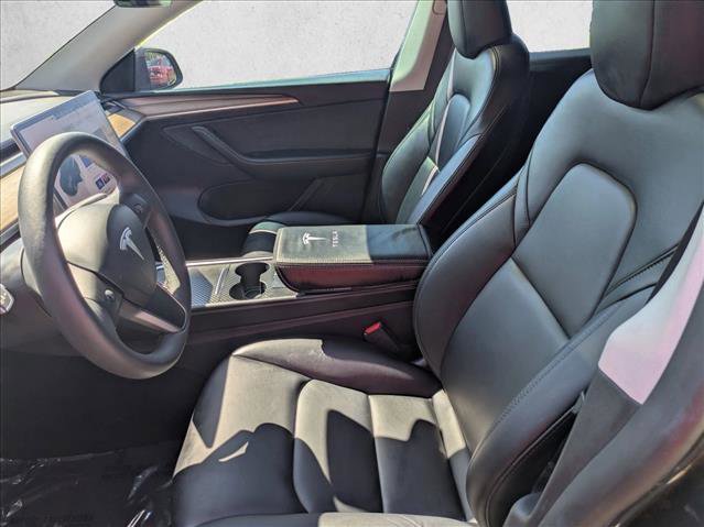 Used 2024 Tesla Model Y Long Range AWD/4WD image 11