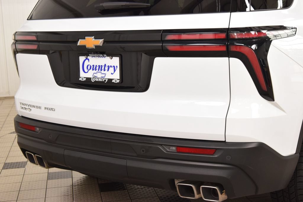 Used 2024 Chevrolet Traverse LS w/ LPO, Floor Liner Package AWD/4WD image 21