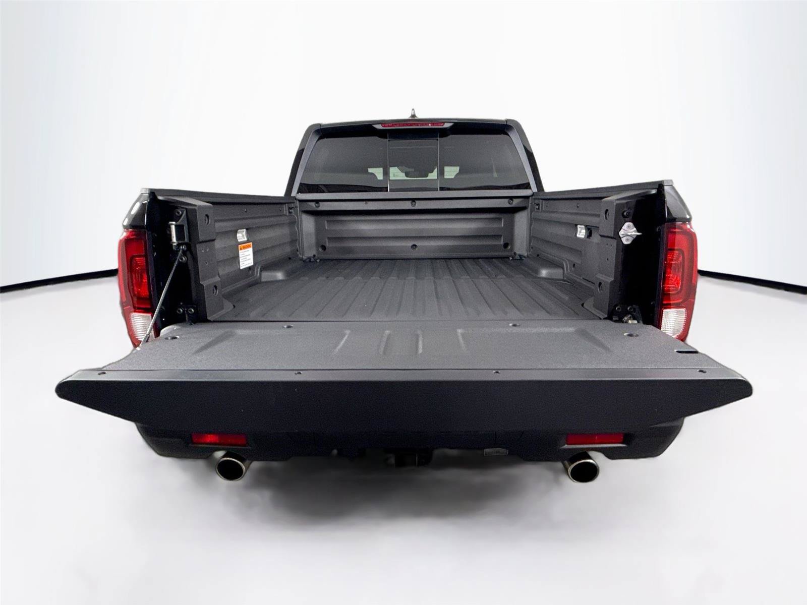 Used 2025 Honda Ridgeline Black Edition image 37