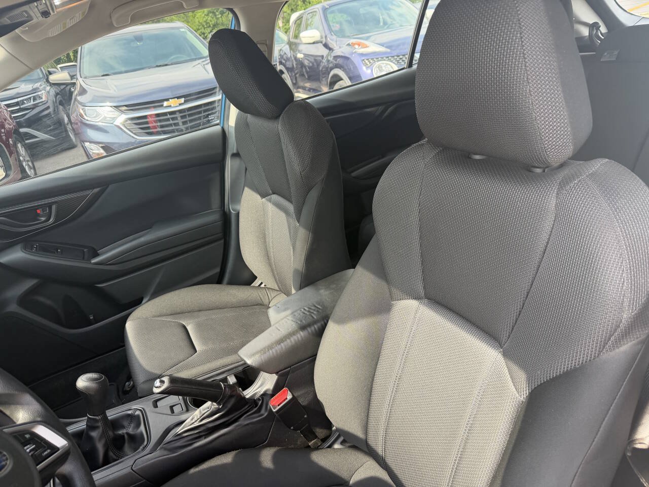 Used 2017 Subaru Impreza 2.0i AWD/4WD image 5