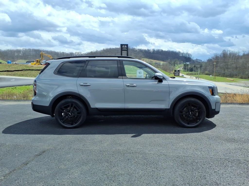 Used 2024 Kia Telluride EX X-Line AWD/4WD image 7