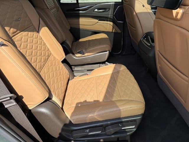 Certified 2023 Cadillac Escalade Premium Luxury w/ LPO, Radiant Package AWD/4WD image 16
