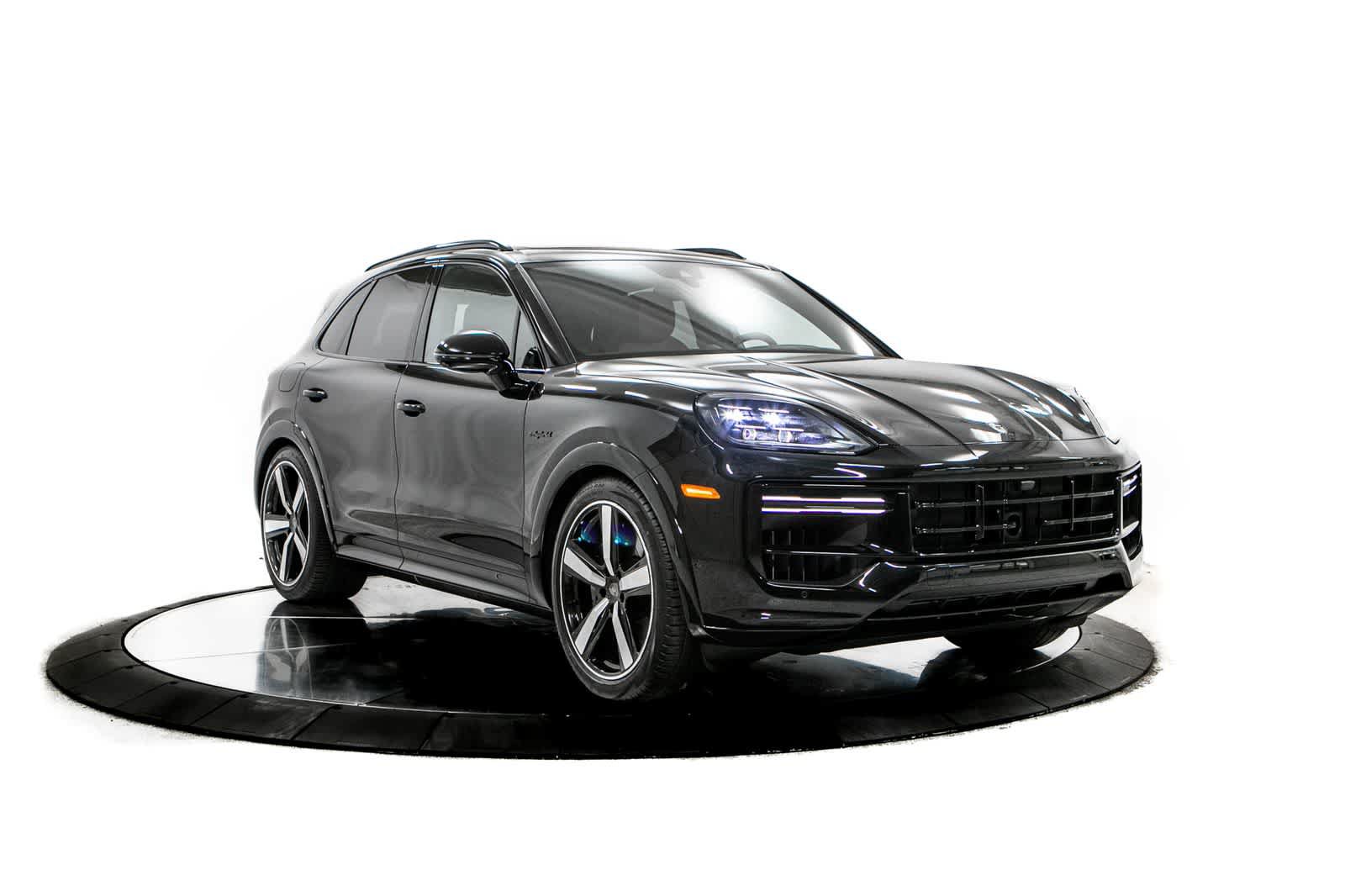 New 2026 Porsche Cayenne Turbo AWD/4WD image 9