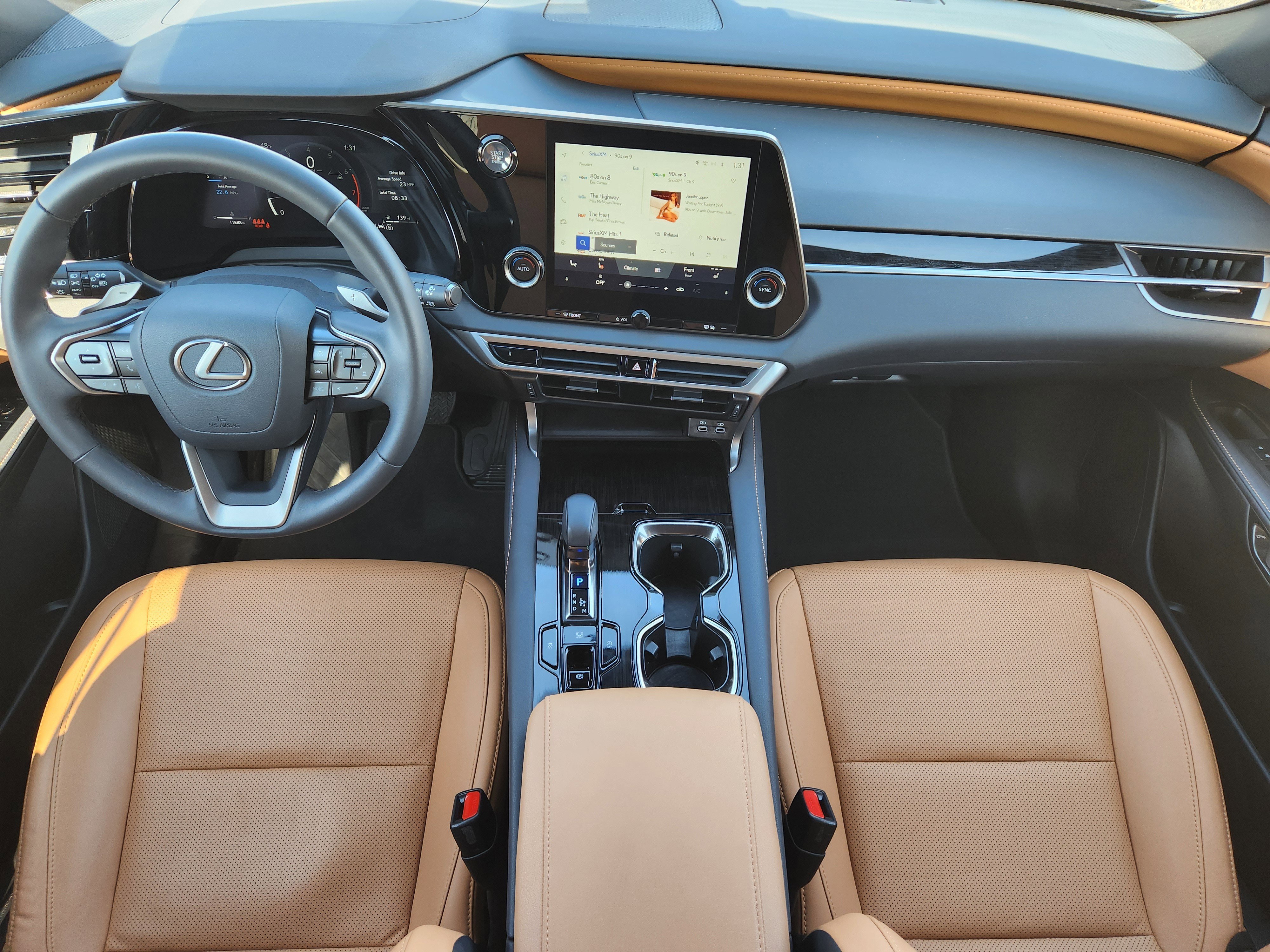 Used 2025 Lexus RX 350 FWD w/ Technology Package image 31