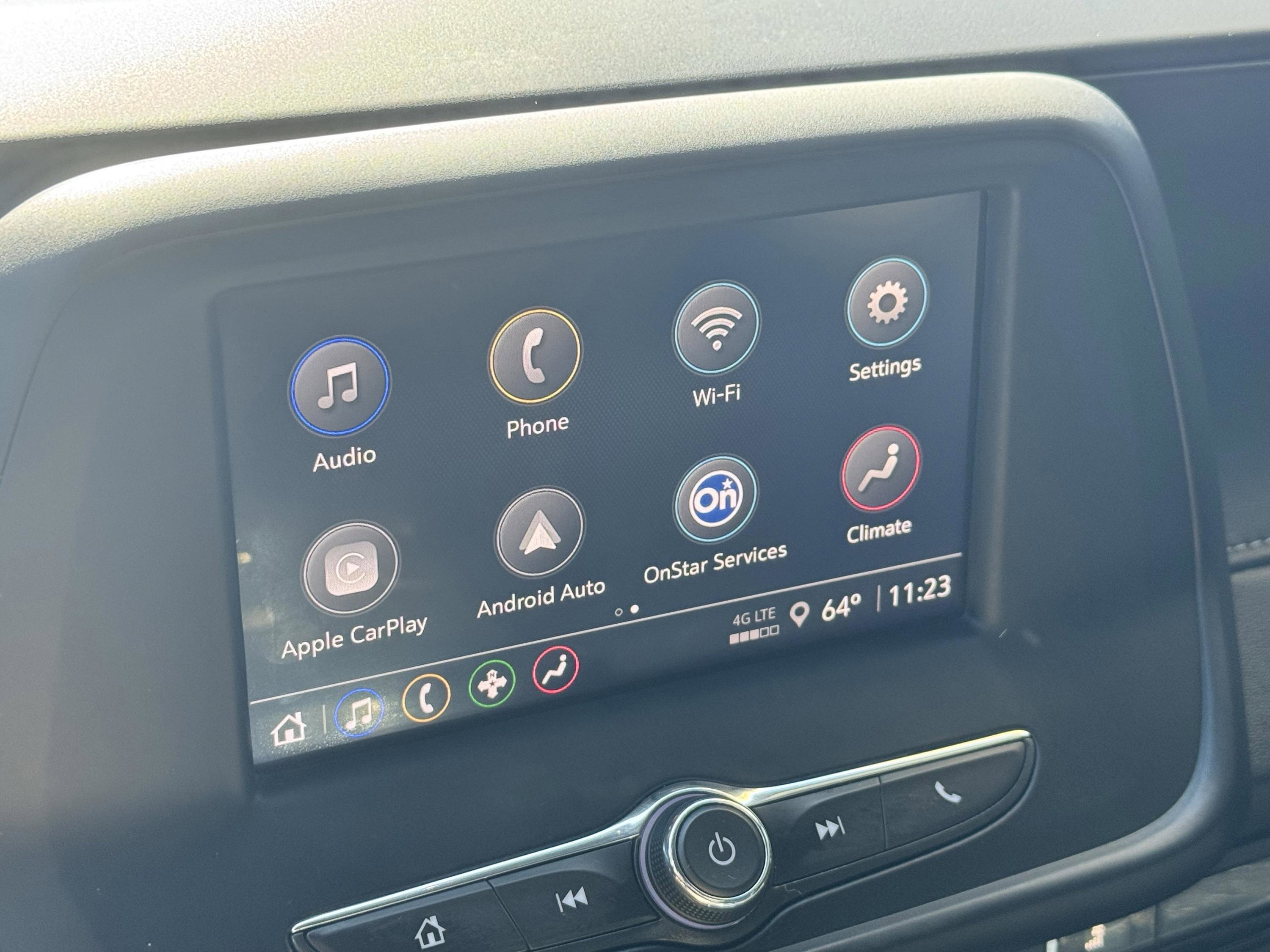 Used 2021 Chevrolet Camaro LT RWD image 14
