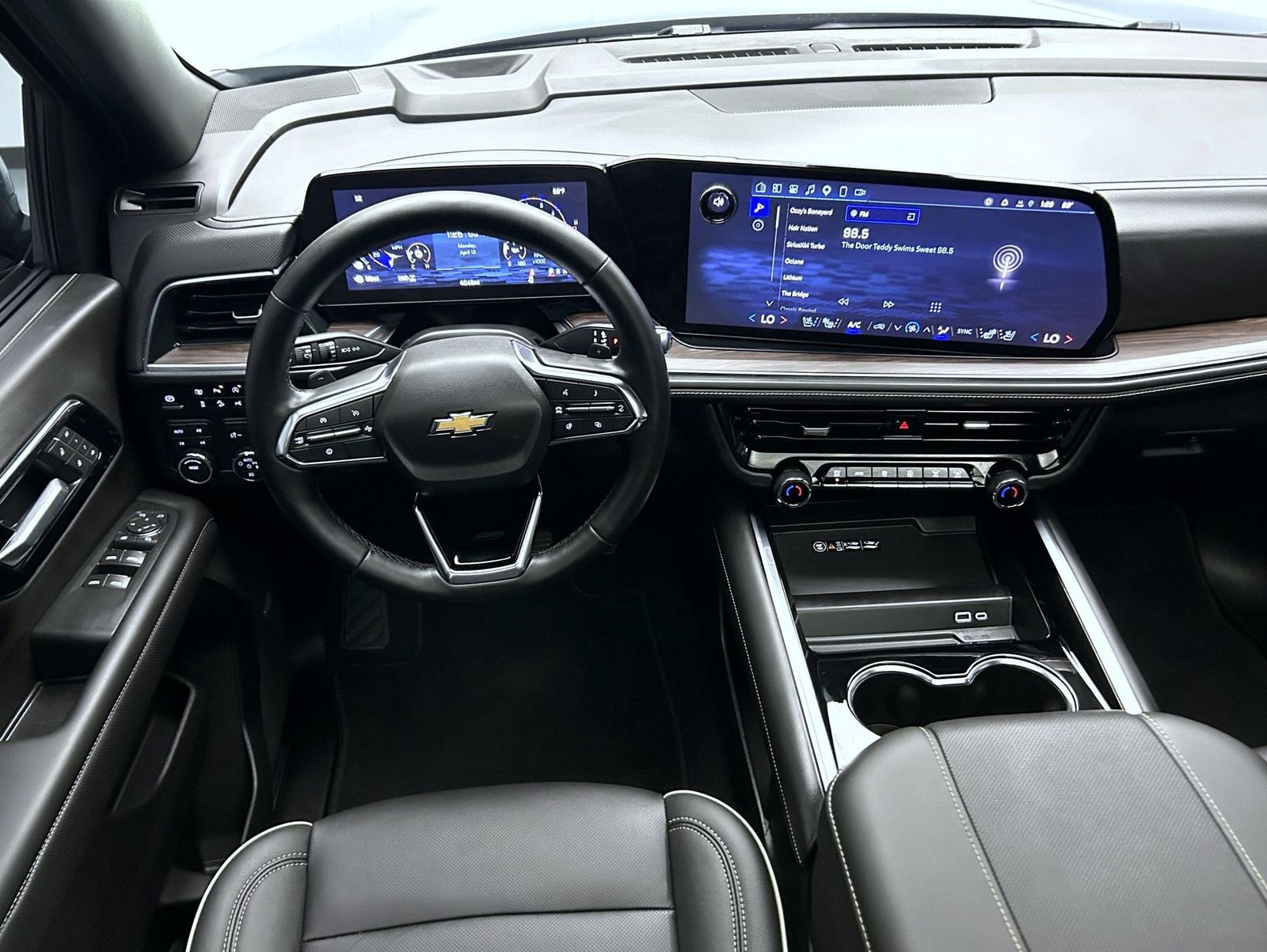 Used 2026 Chevrolet Tahoe Premier image 14