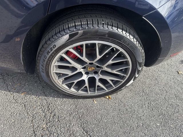 Used 2017 Porsche Macan Turbo image 15