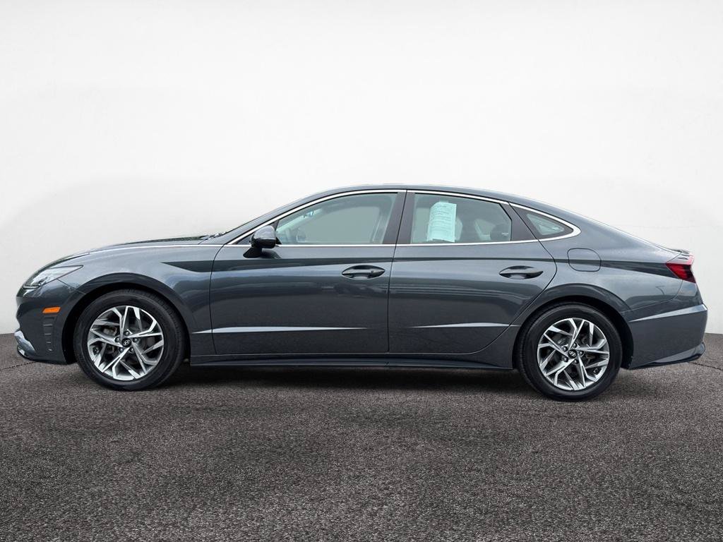 Certified 2022 Hyundai Sonata SEL FWD image 4