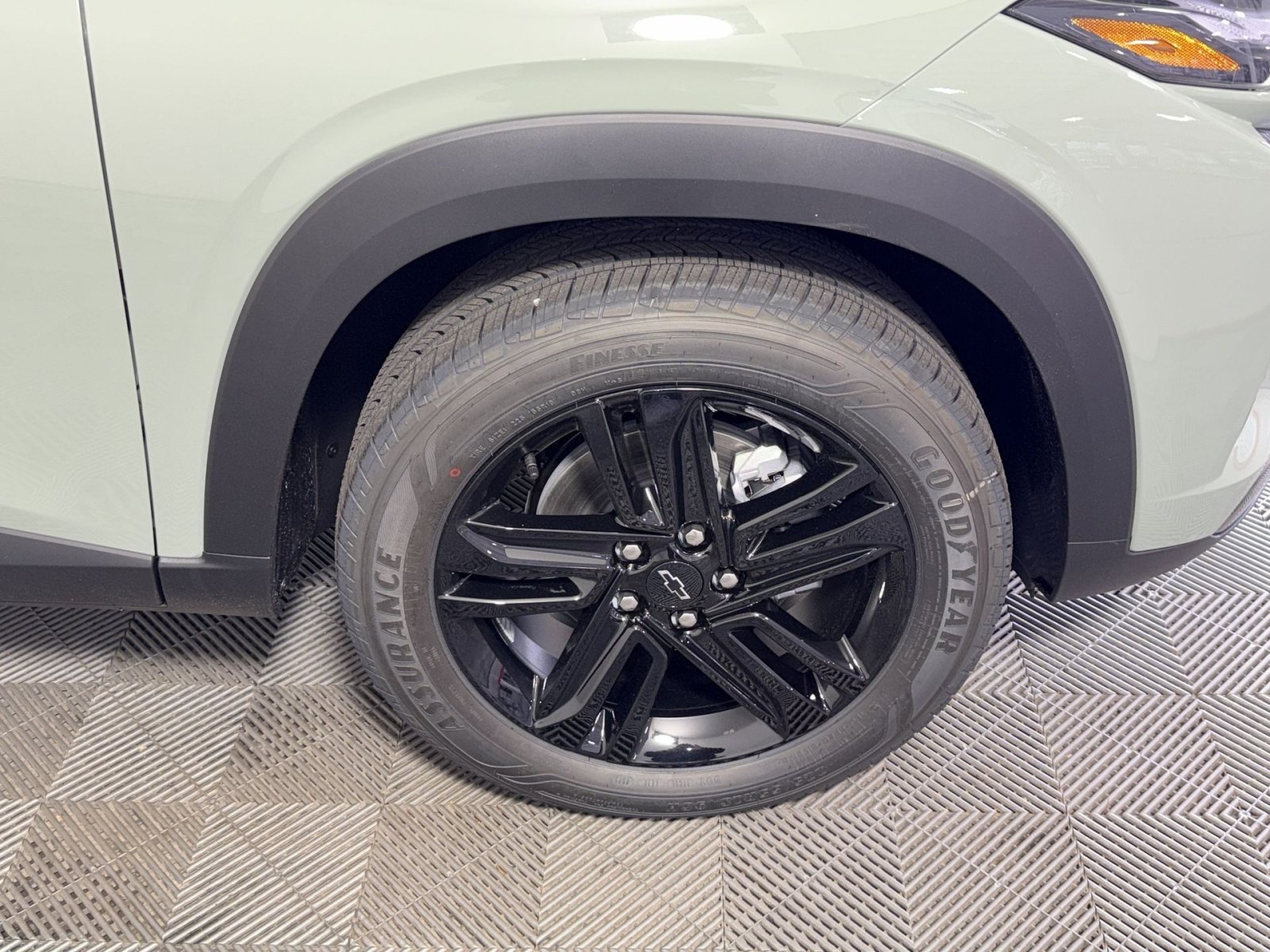 New 2026 Chevrolet Trax ACTIV FWD image 12