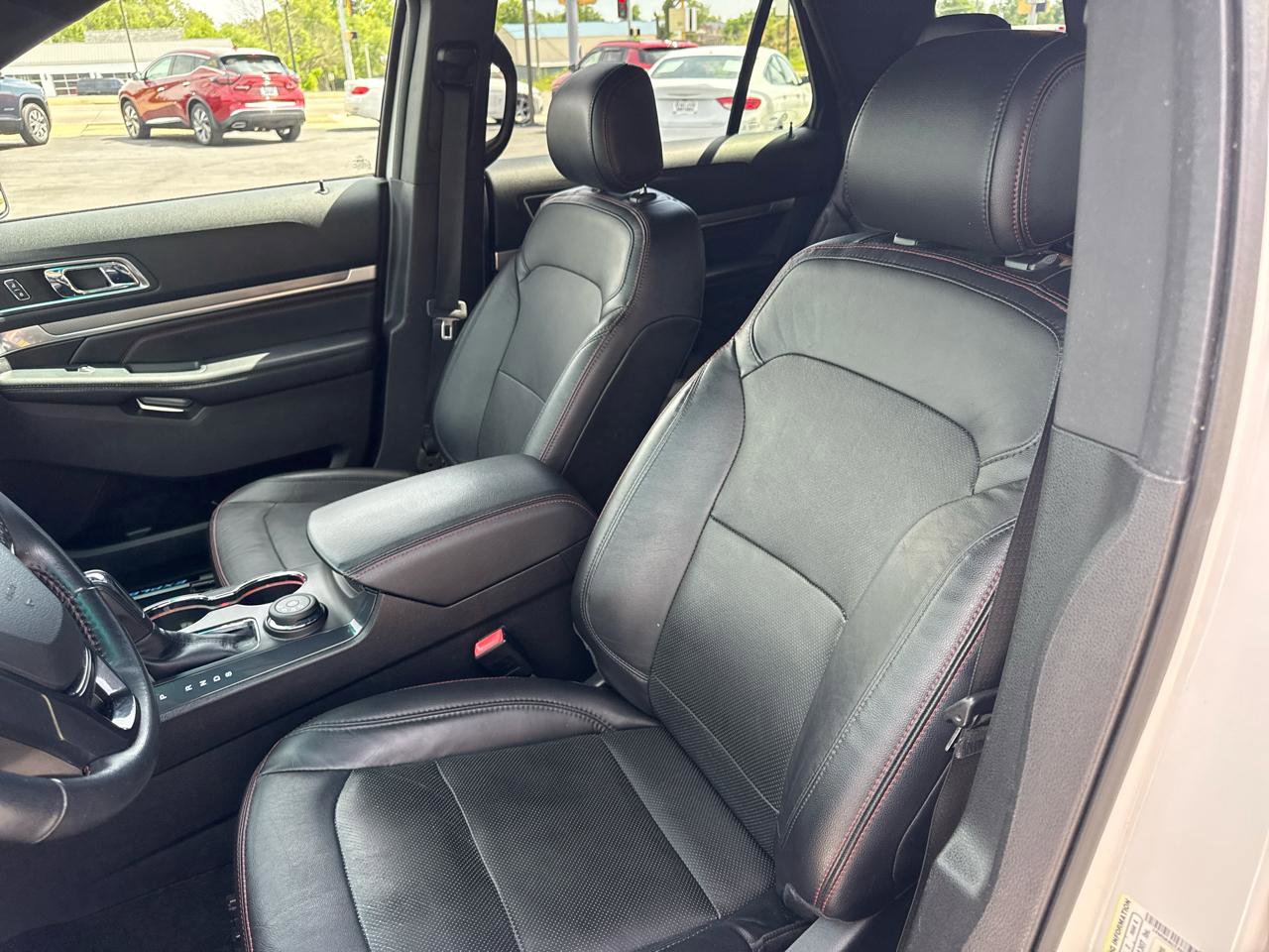 Used 2016 Ford Explorer Sport w/ Equipment Group 401A AWD/4WD image 12