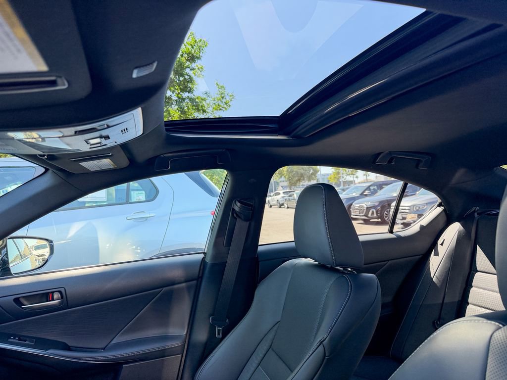Used 2024 Lexus IS 350 F Sport image 26