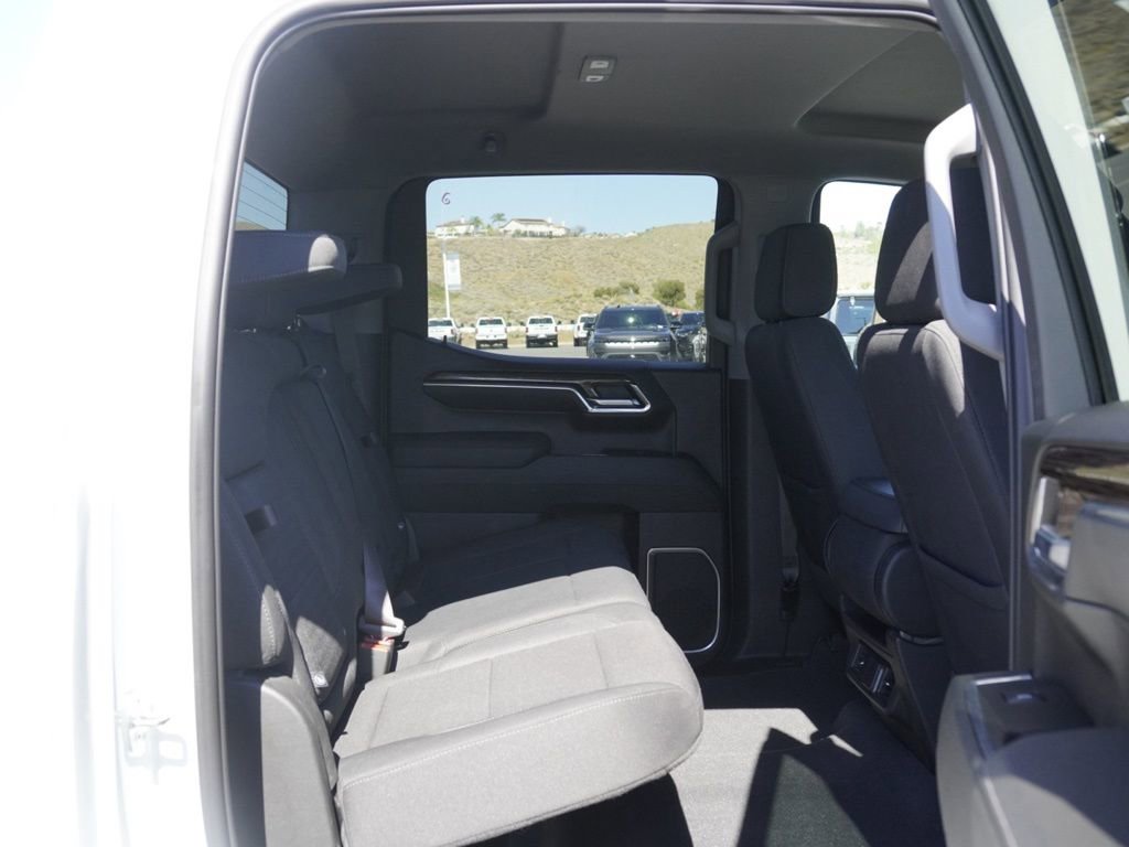 Used 2023 GMC Sierra 1500 Elevation image 23