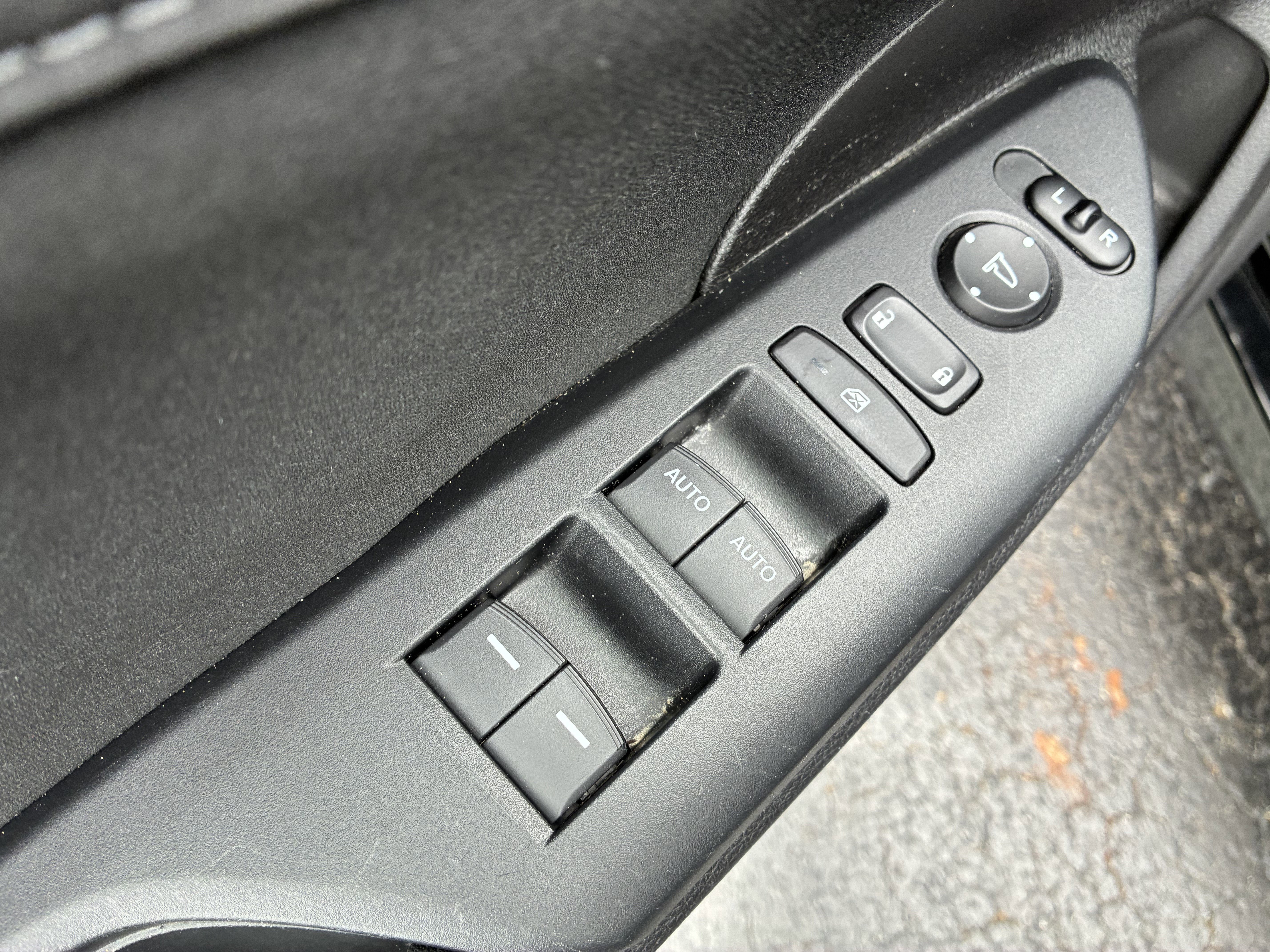 Used 2018 Honda Civic EX image 22