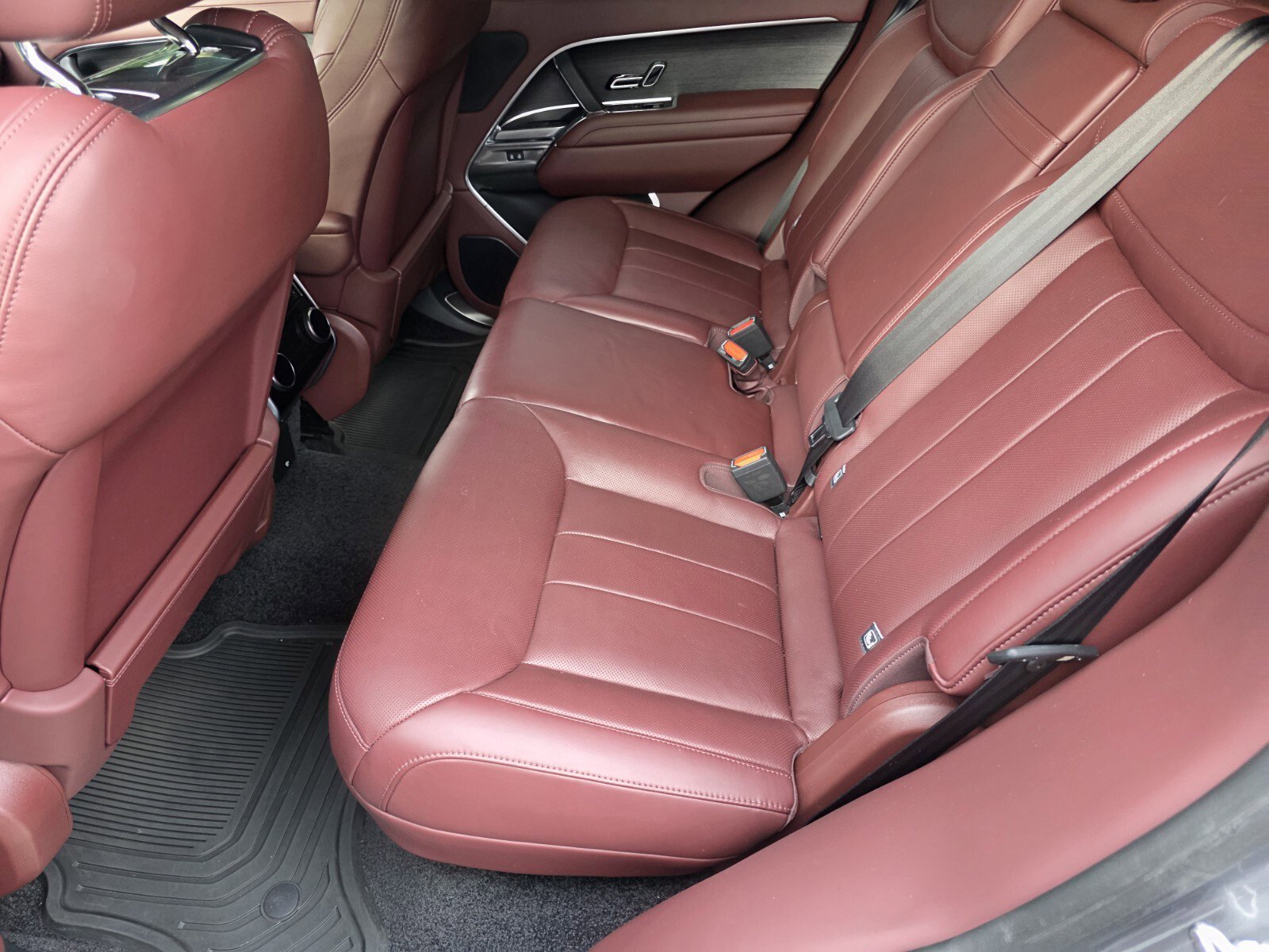 Used 2023 Land Rover Range Rover SE image 26