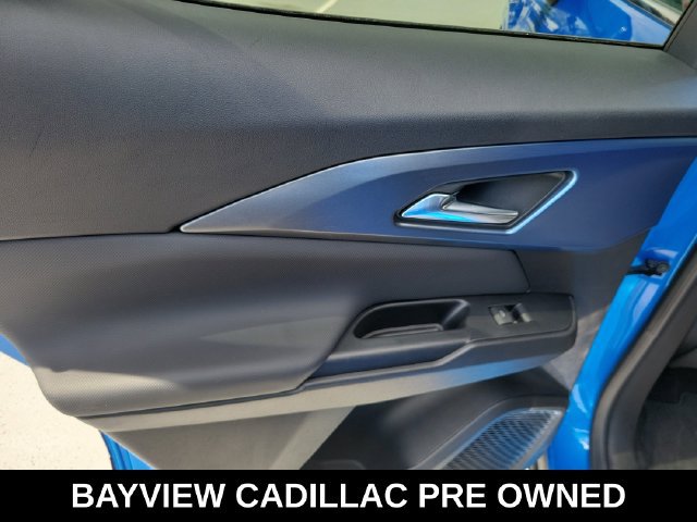 Used 2025 Chevrolet Equinox EV LT w/ Convenience Package FWD image 21