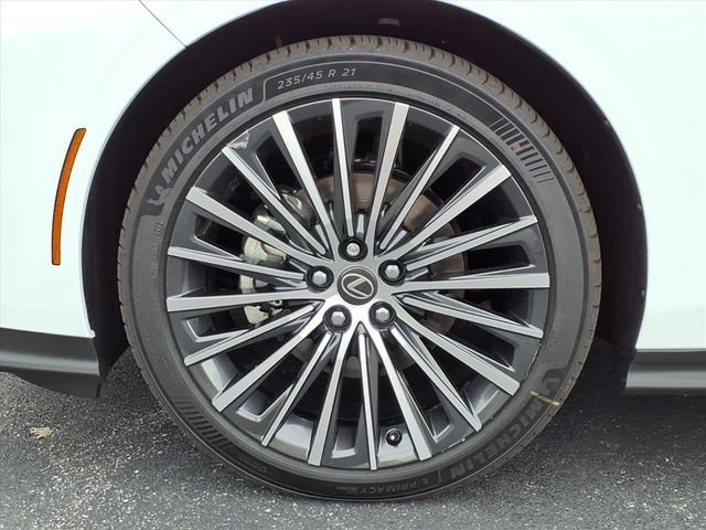 New 2026 Lexus ES 350e FWD image 11