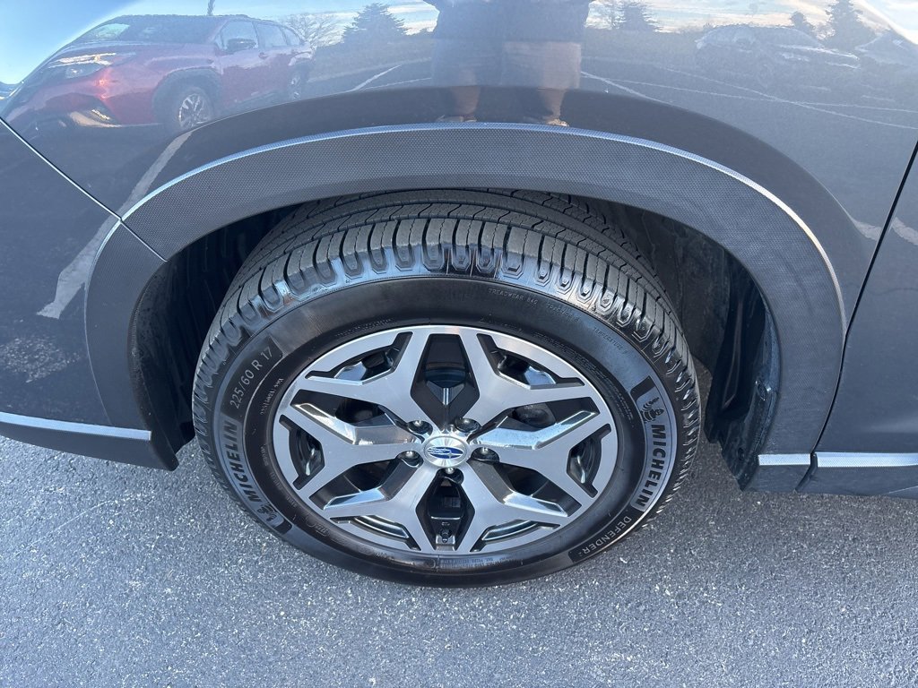 Used 2020 Subaru Forester Premium image 8