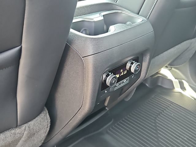 New 2026 Buick Enclave Avenir w/ Super Cruise Package AWD/4WD image 11