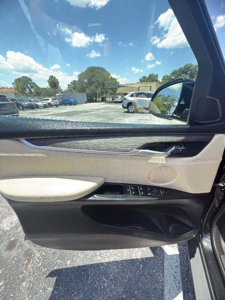 Used 2016 BMW X5 xDrive35i AWD/4WD image 9