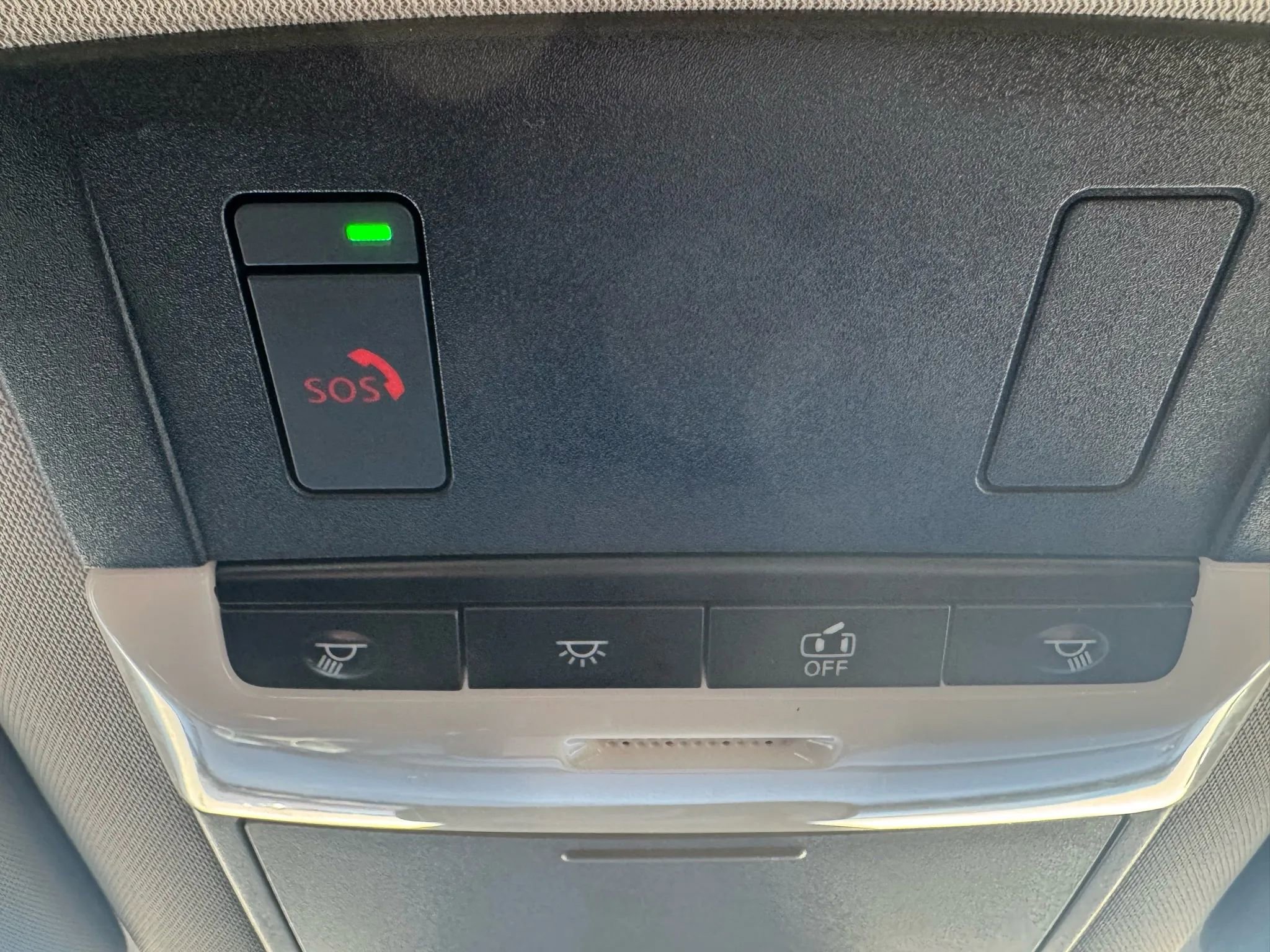 Used 2022 Nissan Pathfinder SL image 26