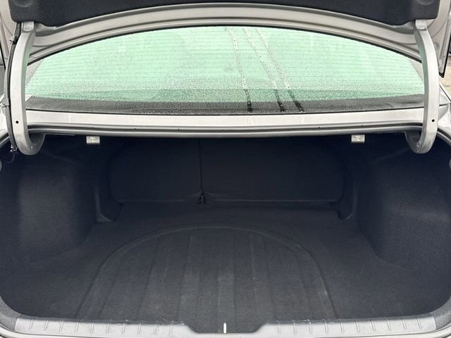 Used 2025 Kia K4 LXS image 11