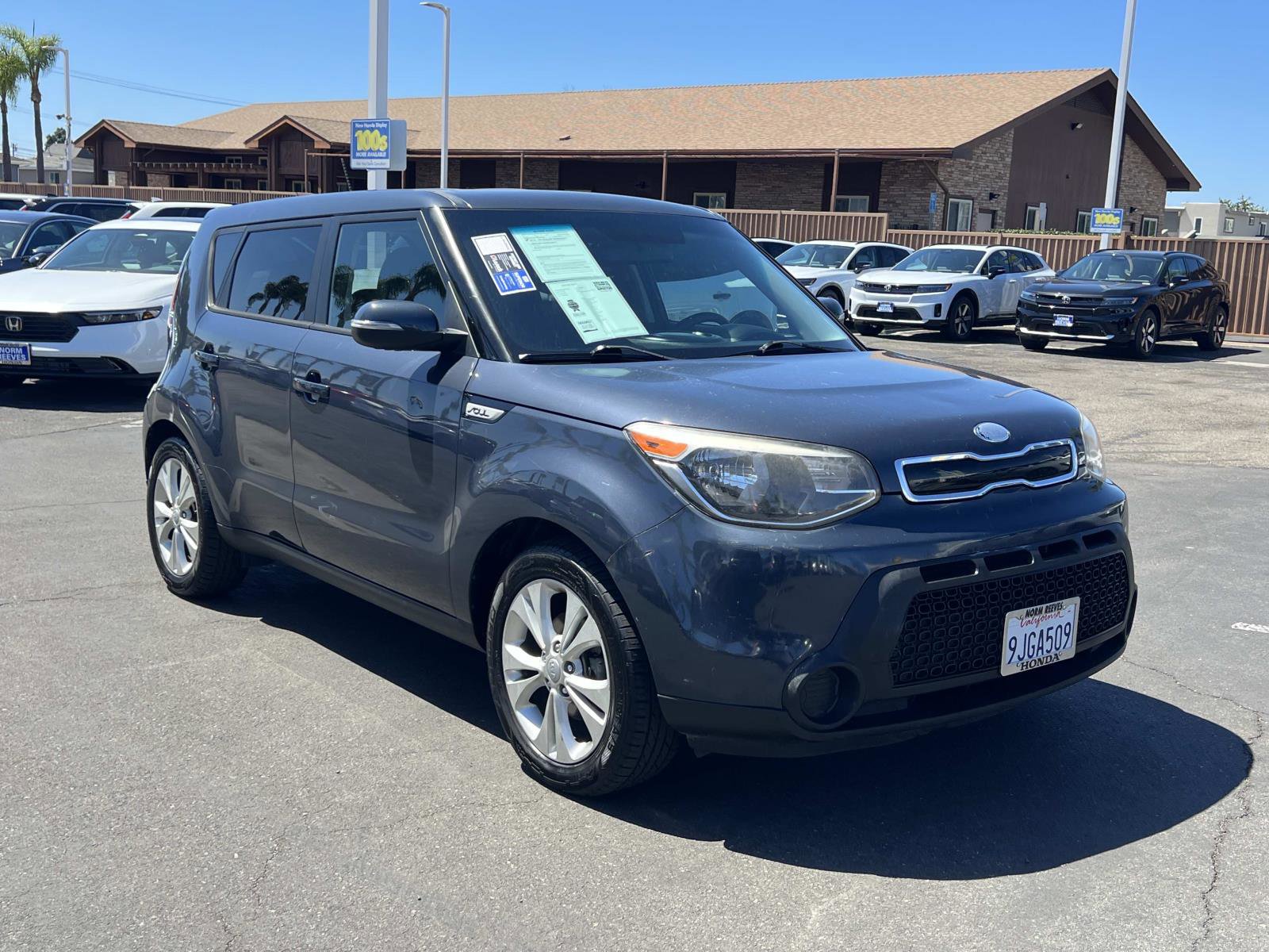 Used 2014 Kia Soul + image 23