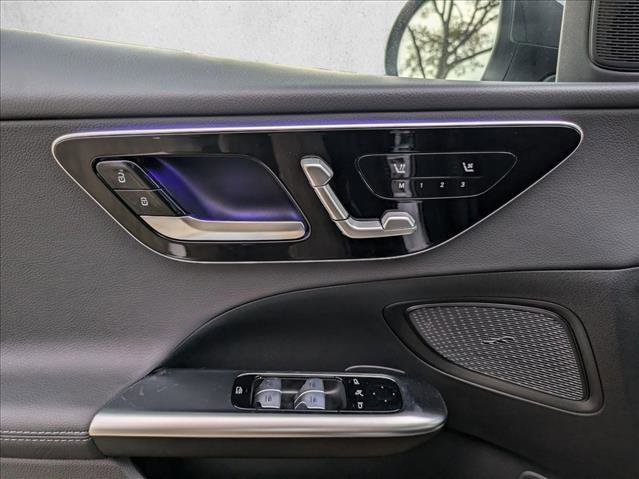 New 2026 Mercedes-Benz C 300 Sedan image 4