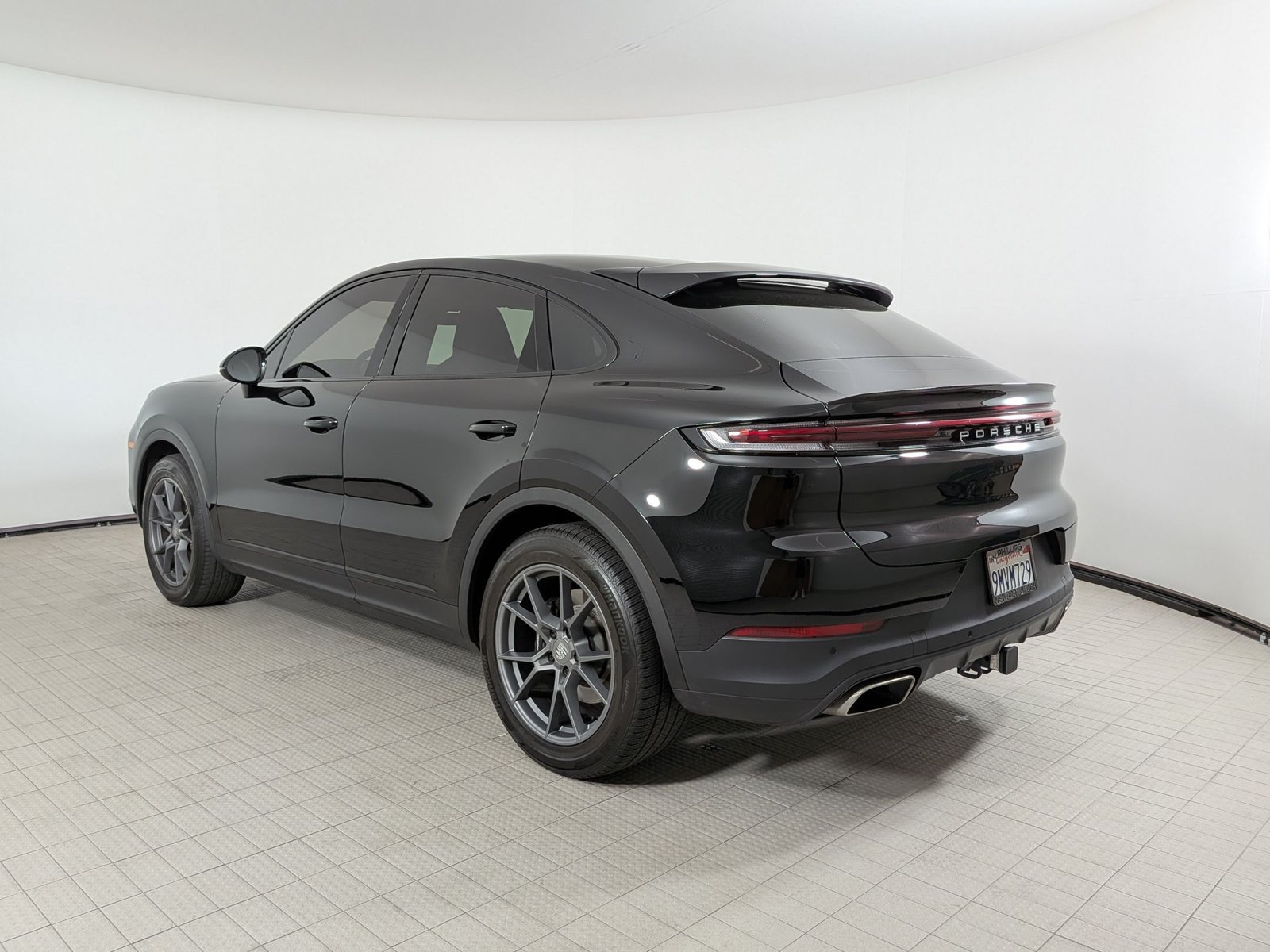 Certified 2024 Porsche Cayenne Coupe AWD/4WD video 3