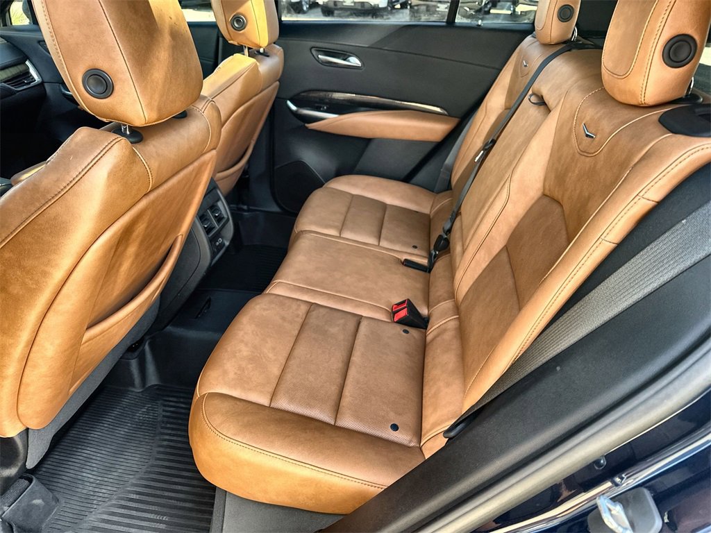 Used 2021 Cadillac XT4 Sport image 16