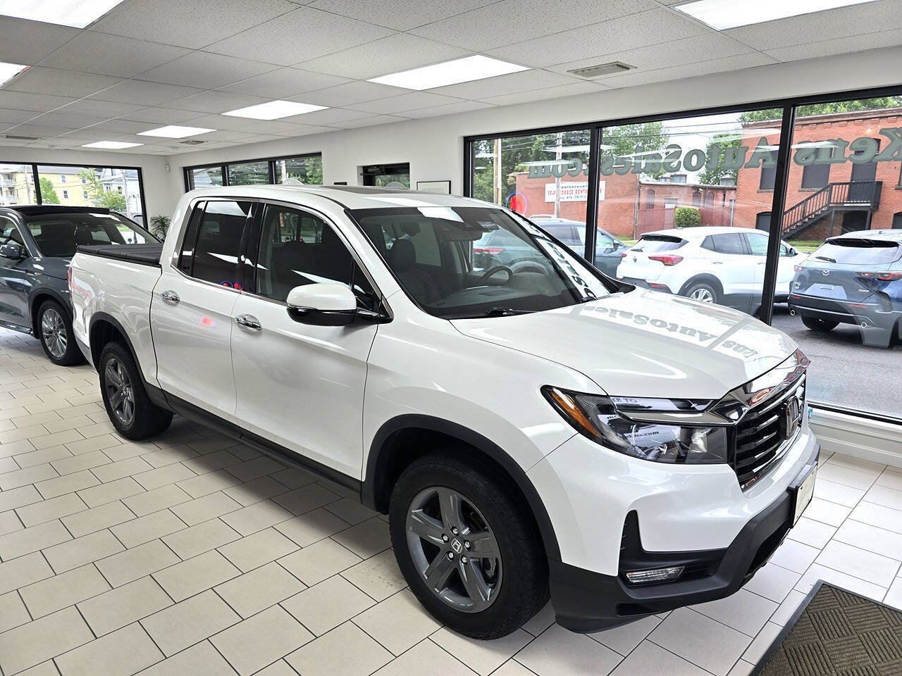Used 2023 Honda Ridgeline RTL-E image 5