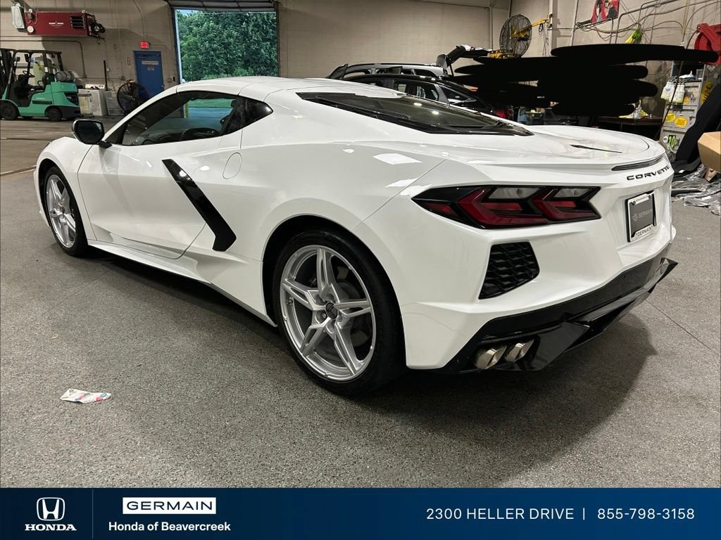 Used 2021 Chevrolet Corvette Stingray Coupe w/ 1LT RWD image 6