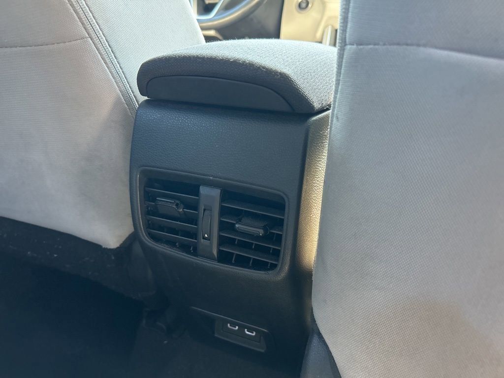 Used 2023 Toyota Corolla Cross LE FWD image 38