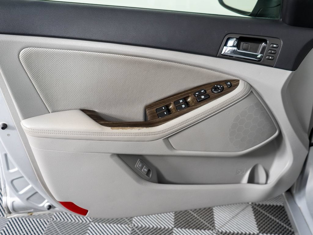 Used 2012 Kia Optima EX w/ Premium Pkg FWD image 13