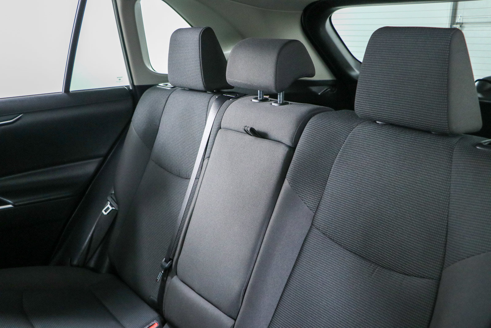 Used 2024 Toyota RAV4 LE FWD image 24