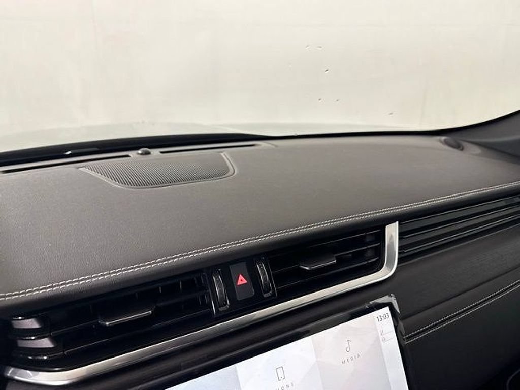 New 2026 Jaguar F-PACE R-Dynamic S AWD/4WD image 32