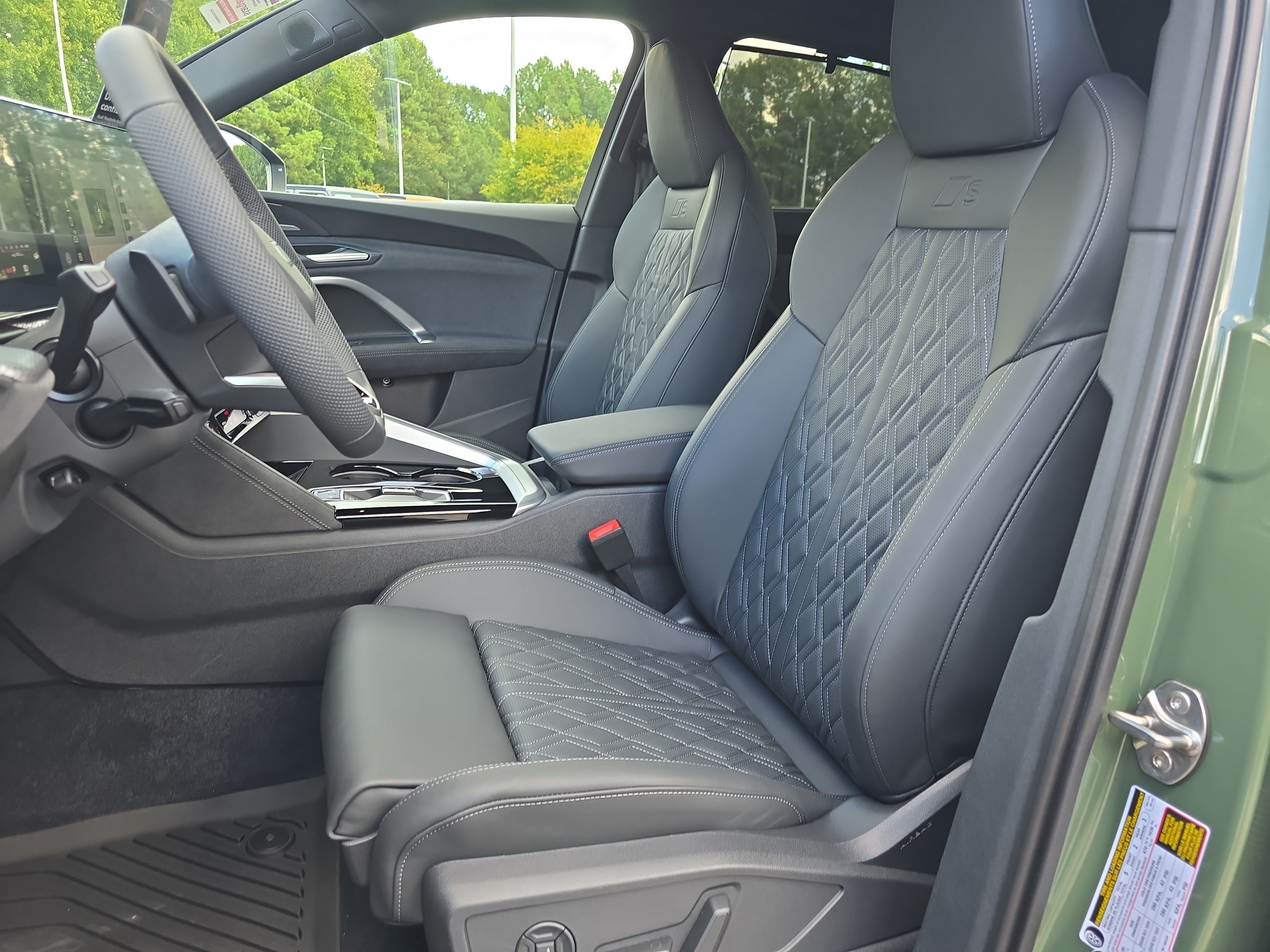New 2026 Audi SQ5 Prestige AWD/4WD image 15