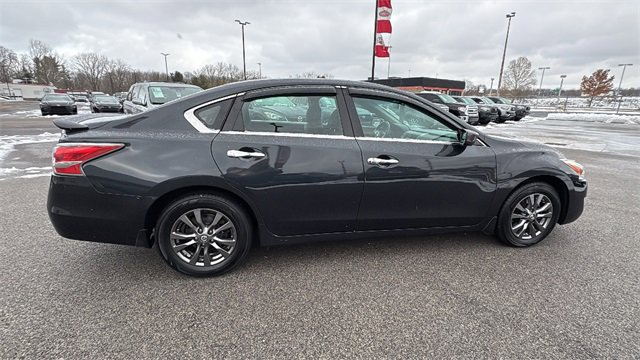 Used 2015 Nissan Altima 2.5 S w/ Special Edition Package image 6