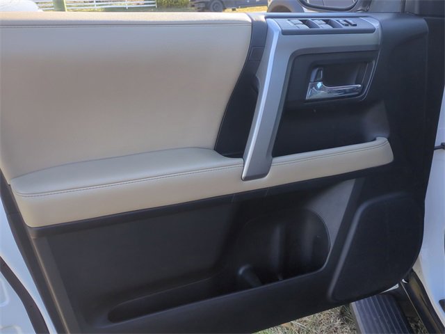 Used 2018 Toyota 4Runner SR5 image 19