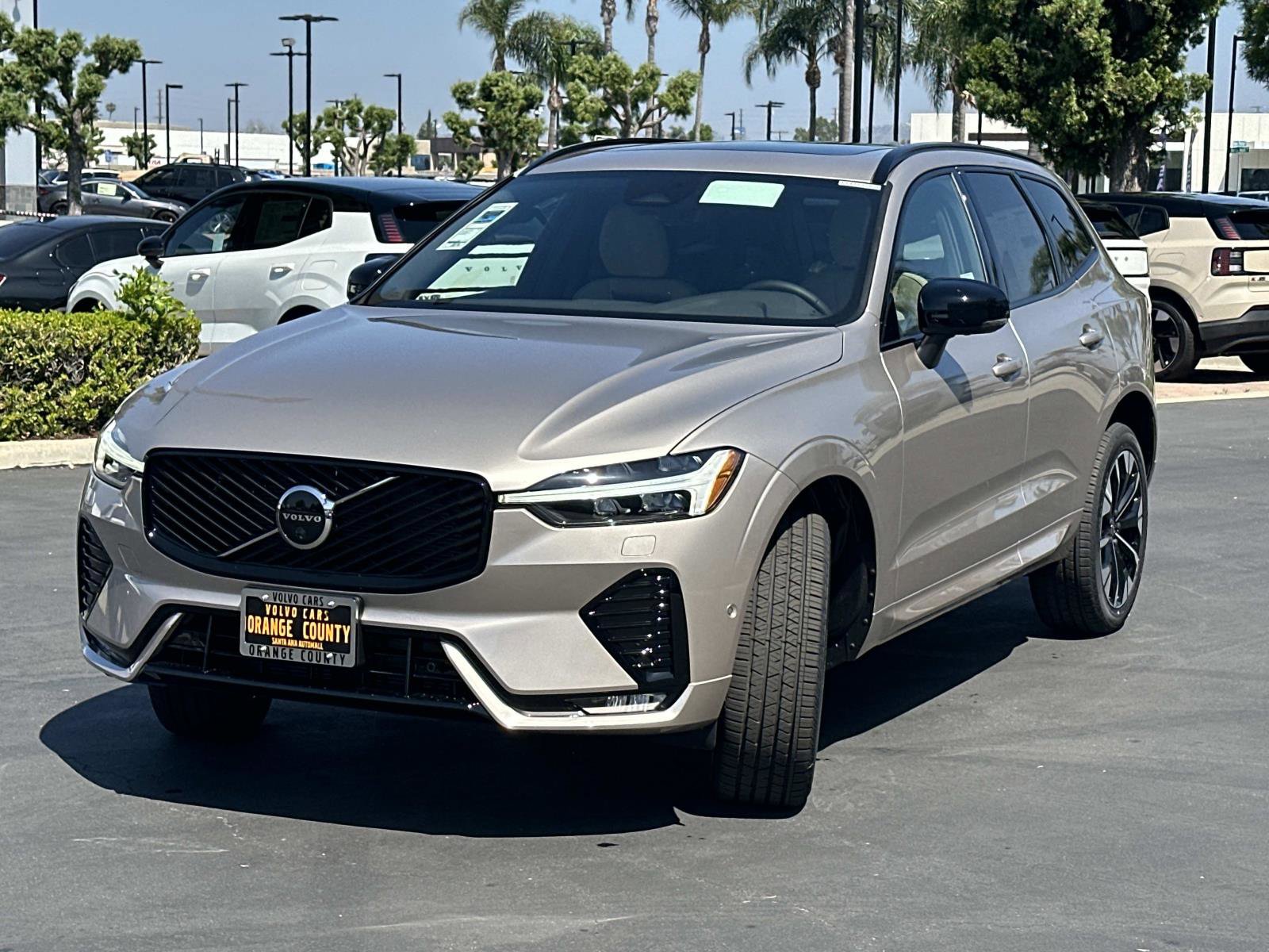 New 2026 Volvo XC60 B5 Plus w/ Protection Package Premier AWD/4WD image 3