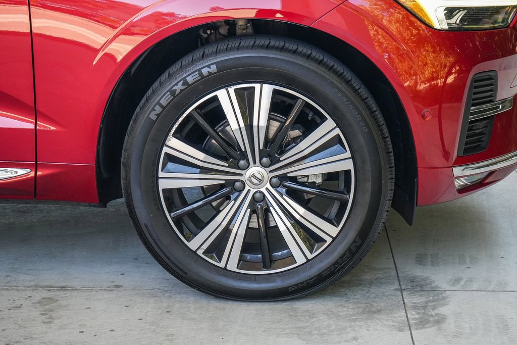 Used 2023 Volvo XC60 B5 Plus w/ Climate Package AWD/4WD image 10