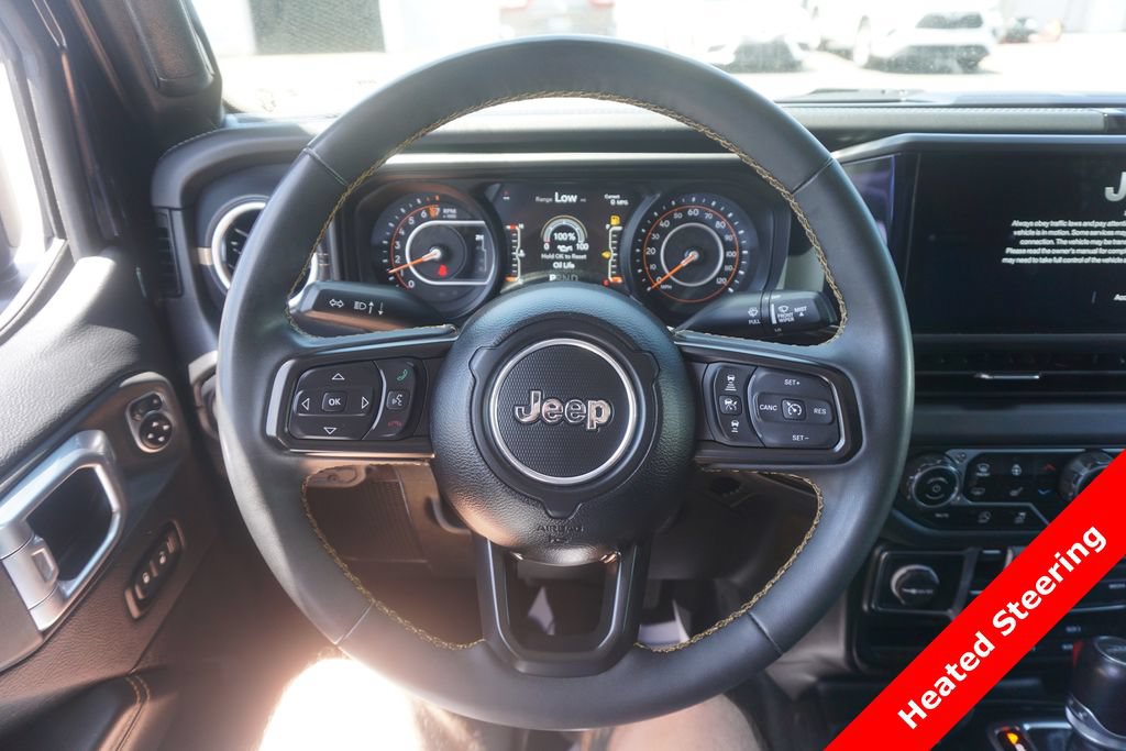 Used 2024 Jeep Gladiator Sport w/ Premium Package AWD/4WD image 3